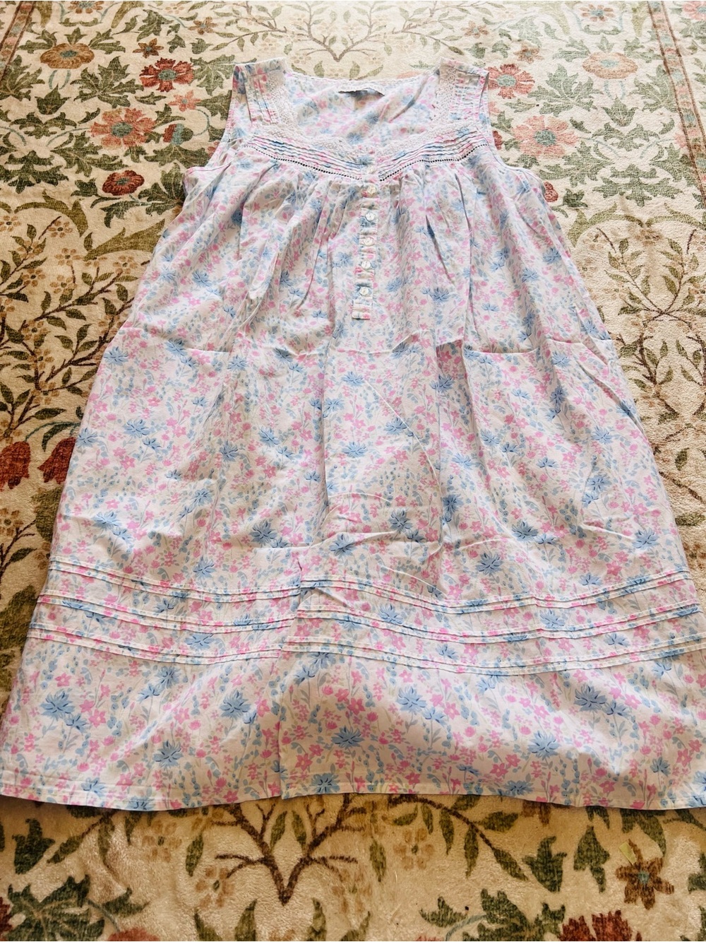 Eileen West Floral Cotton Nightgown Small